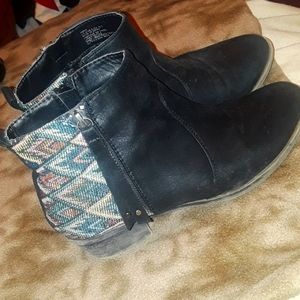 Ankle boots